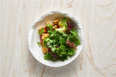 Тёплый салат из баклажанов и томатов 00884