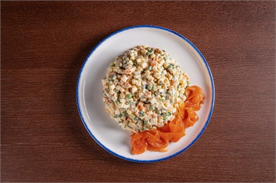 ОЛИВЬЕ С ЛОСОСЕМ 1,1 КГ 1002762