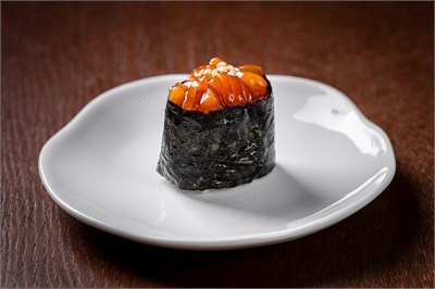 Гункан лосось терияки 01272